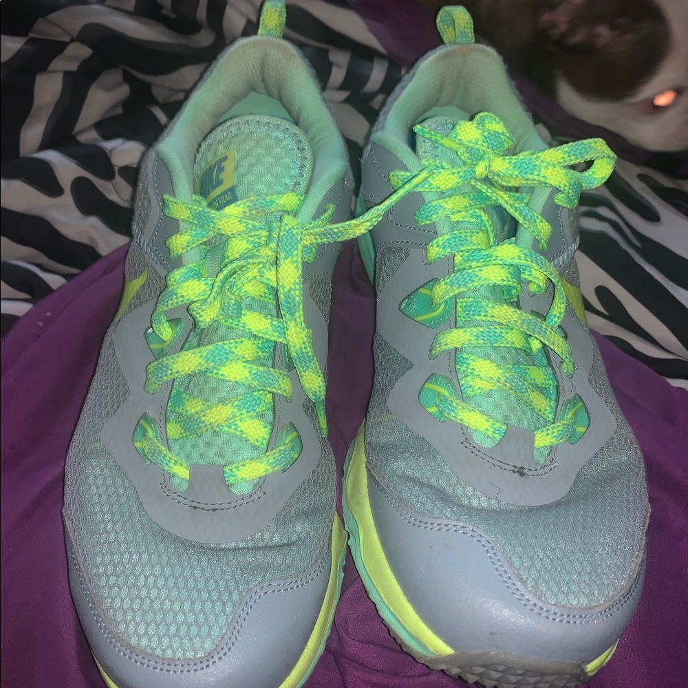 Nike - Picture 5 of 5